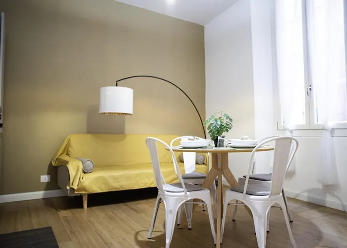 La Darsena Eleganza E Comfort Nei Vicoli Genua